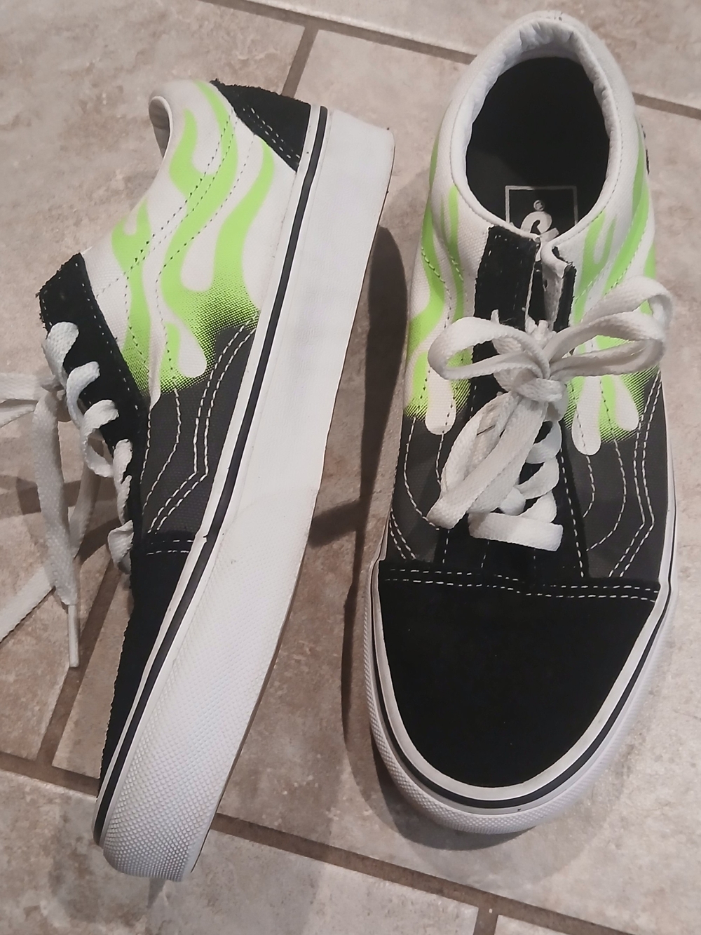 Vans  Flame Skate Shoes - Black & Neon Green Size 6 M/ 7.5 W